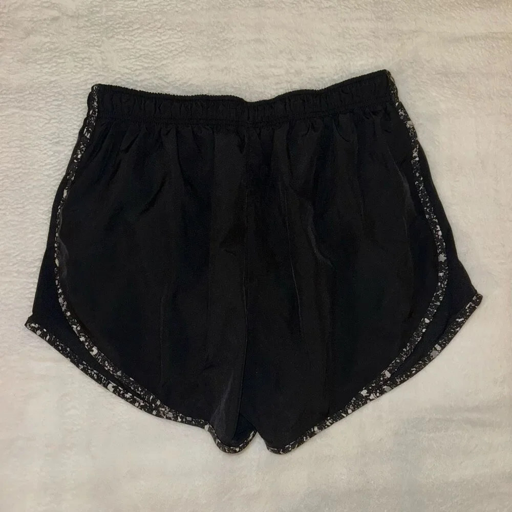 Nike Drifit Women’s Large Running Shorts Black White Speckles Drawstring EUC
